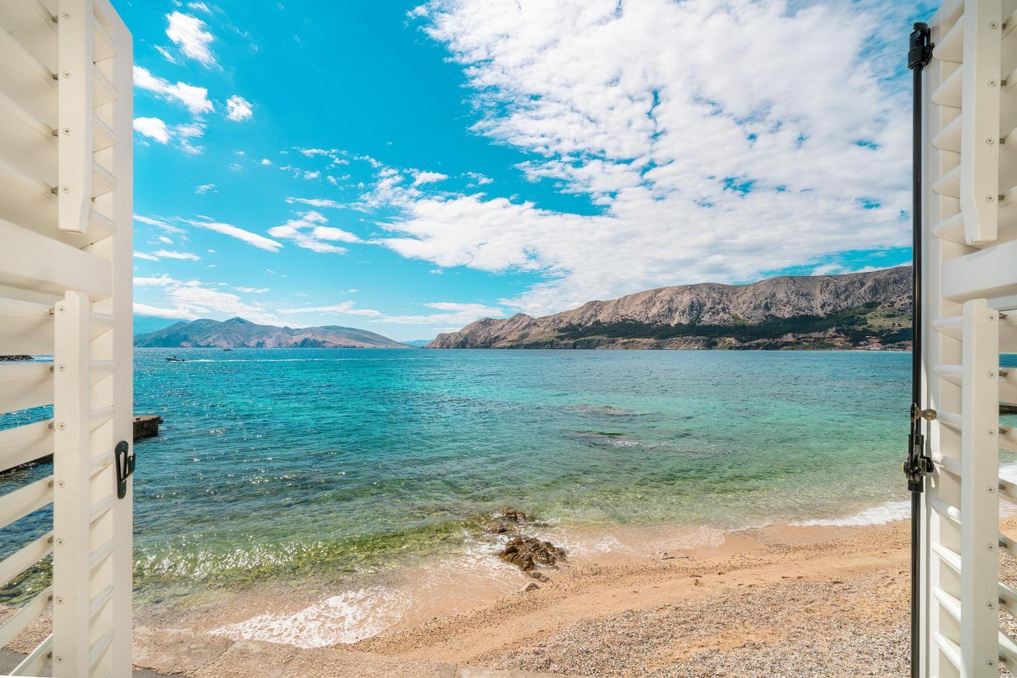 Apartment Nora By The Beach Baška Exterior foto